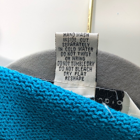 Melrose Silk Studio Sweater Size Large - Picture 5 of 10